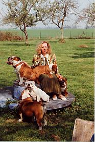 H�l�ne, Fergie etc